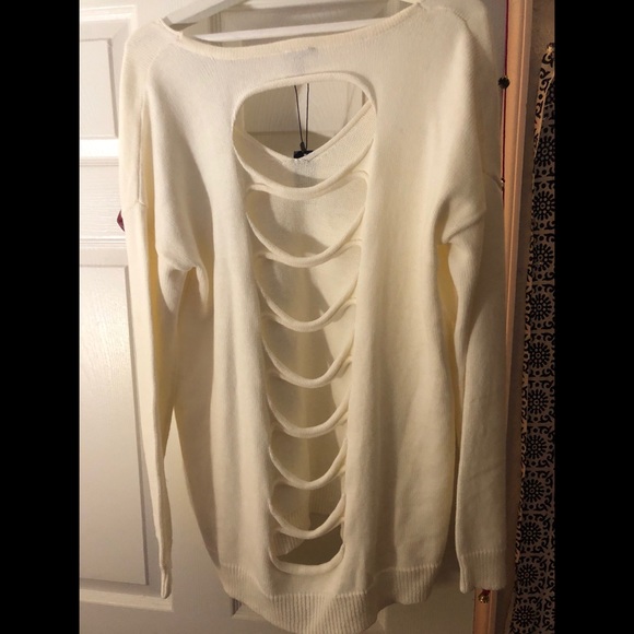 Express Cutout sweater - Picture 2 of 2